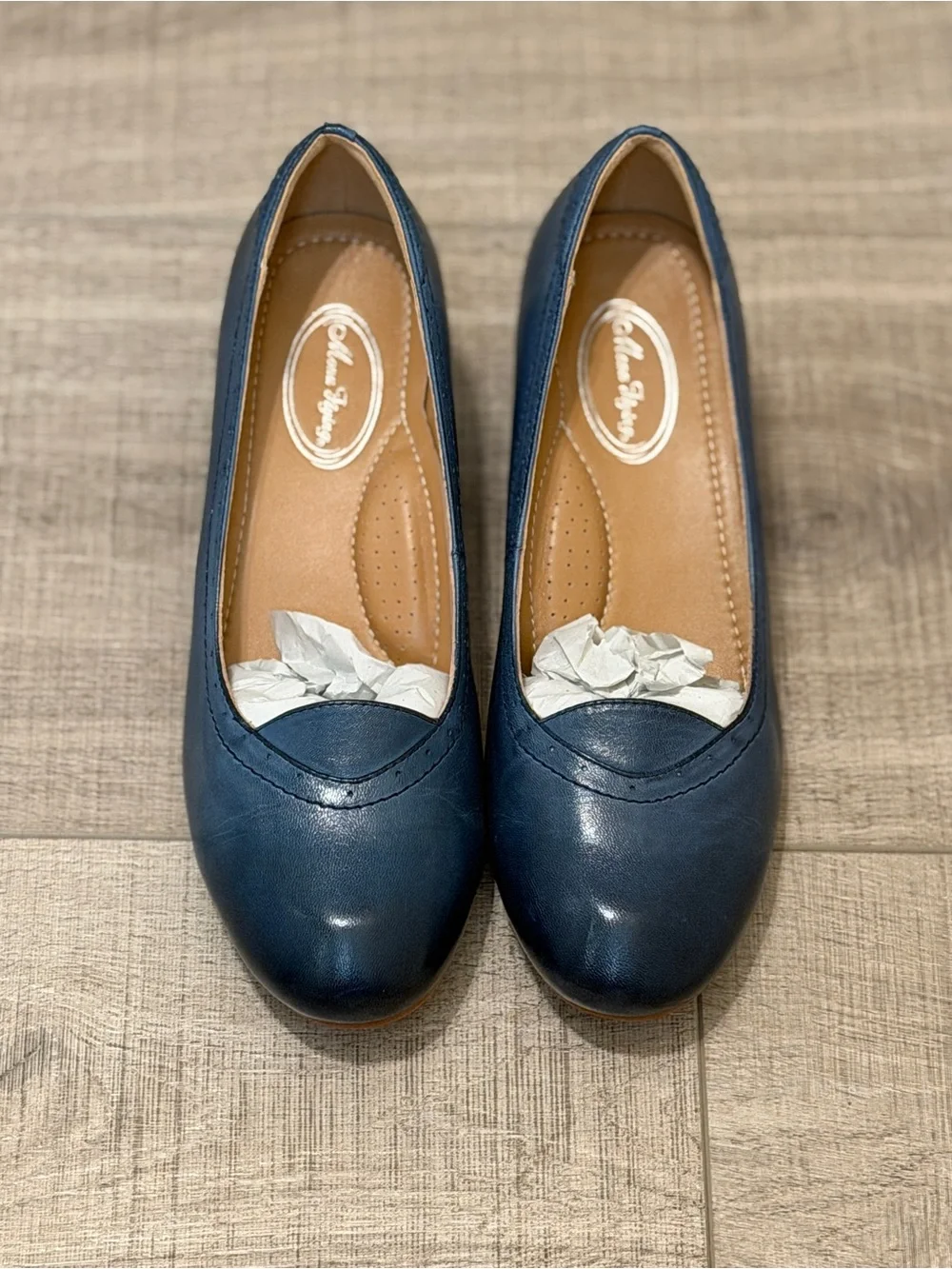 MONA FLYING - Handmade Navy Leather closed-toe Wedges